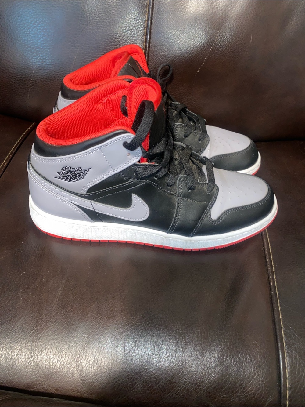 Jordan Kids Mid-Top Sneakers in Black, Gray & Red
